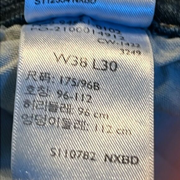 Levi’s Signature Athletic Jeans 38 x 30 - Picture 6 of 8